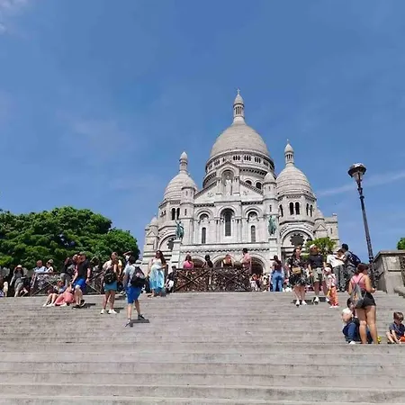 Apartment Au Calme A Montmartre 40m2 *